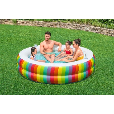 Ընտանեկան լողավազան